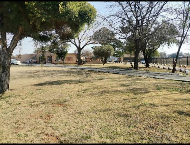 FARM FOR SALE IN PENDALE